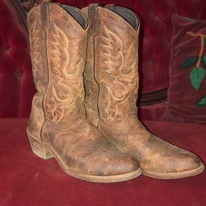 Abilene men’s western boots.  Like new!!